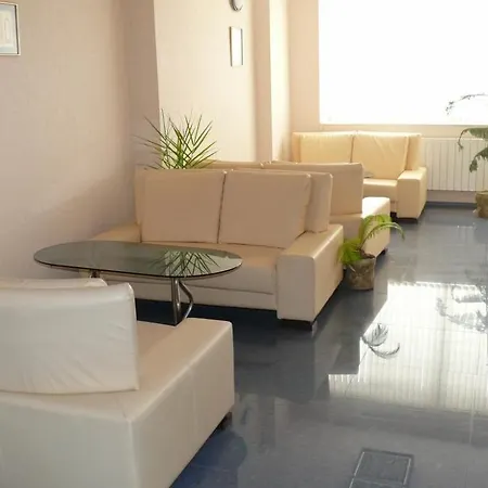 Hotel Diana Palace 3*