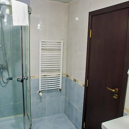 Diana Palace Hotel 3*